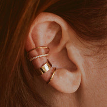 Load image into Gallery viewer, Eternity Echo Ear Cuff