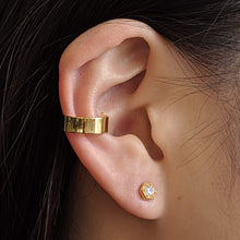 Load image into Gallery viewer, Architect Ear Cuff
